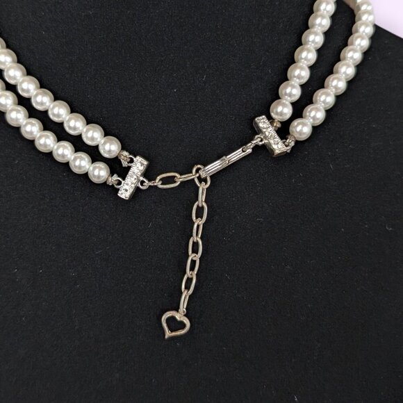 V. Danielle Savande 2-Strand Faux Pearl Choker Necklace - Picture 4 of 7